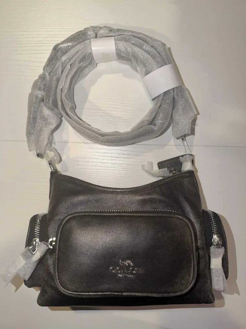NWT B7-011 COACH Laurel Shoulder Bag 22 Pockets Loved LeatherCEU27 SVPMZ AuthNew